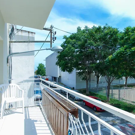 Armonia Apartment *